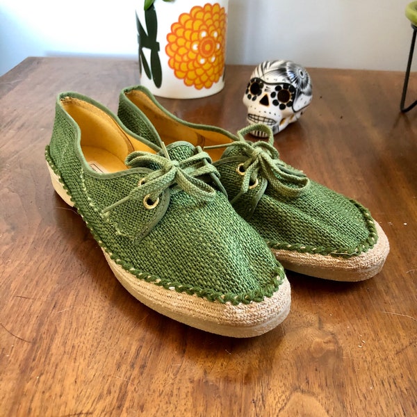 AMAZING never worn vintage 1960’s/70’s Sears tweed loafer shoes women’s size 5.5 narrow