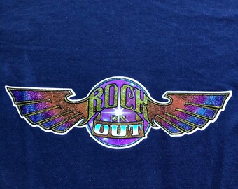 1980年代のヴィンテージアイロンプリントのネイビーブルーの紙製薄手T