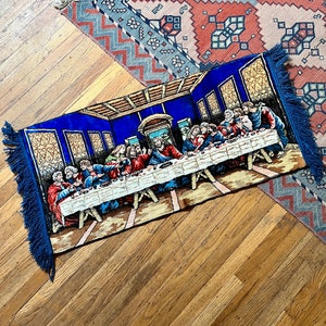 Retro home decor 1970’s vintage velvet spiritual Jesus last supper fringed tapestry/wall hanging