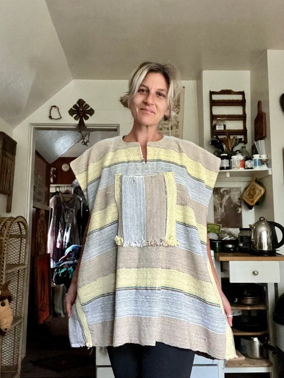 Southwestern vintage 1980’s handmade poncho Mexic… - image 1