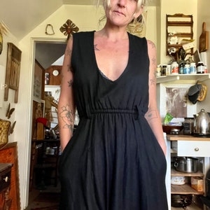 Outback Red 1990’s vintage black wool blend deep v tank western maxi dress women’s size medium/large