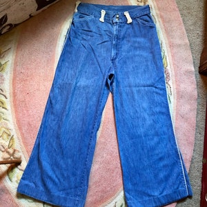 1970’s vintage Gaucho flared denim boho jeans women’s size medium ( 29 in waist )