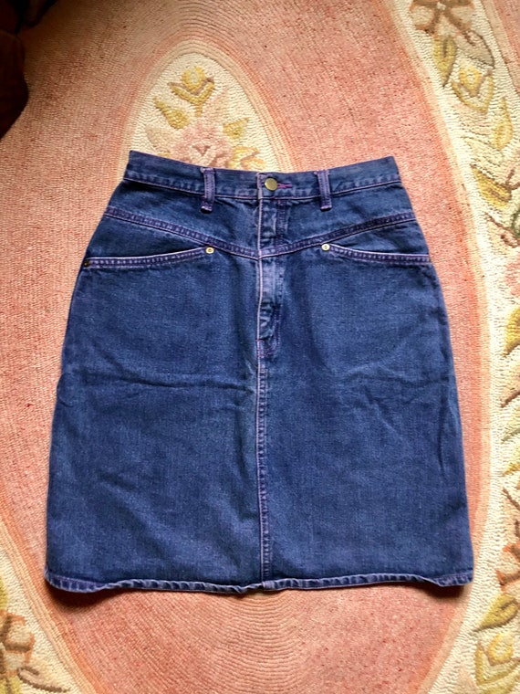 Cute 1980’s Ivy’s place vintage denim jean skirt … - image 1