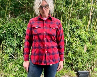Camisa de lana a cuadros rojos y negros estilo búfalo de Pendleton, años 70 y 80, con broches de perlas, para hombre o mujer, talla mediana
