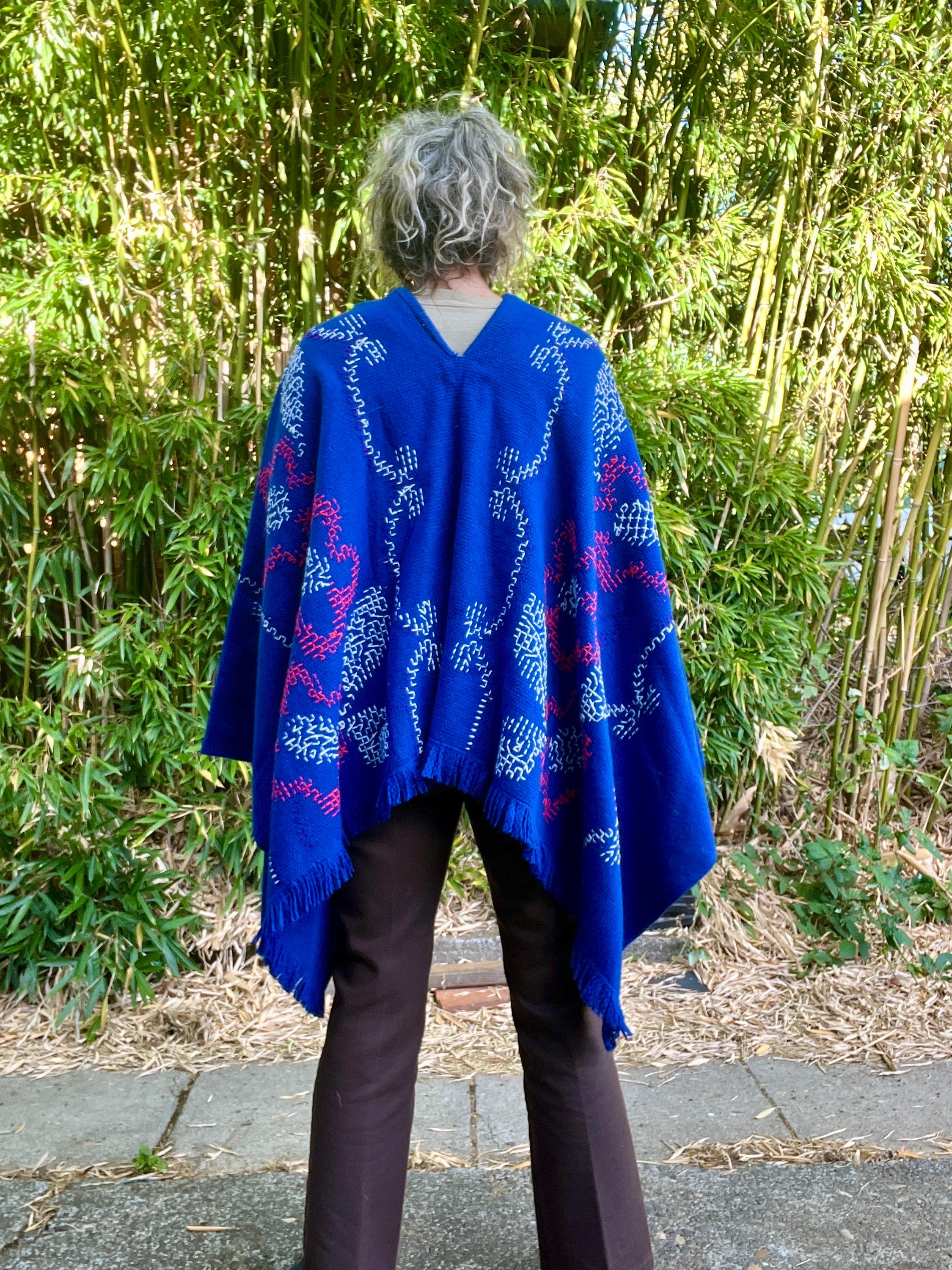 1970年代のヴィンテージ花柄刺繍ポンチョ レディース フリーサイズ 