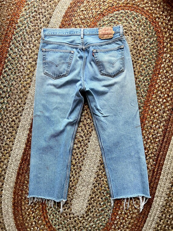 Perfect 1990’s Levi 501’s mens or women’s size 33w - image 8