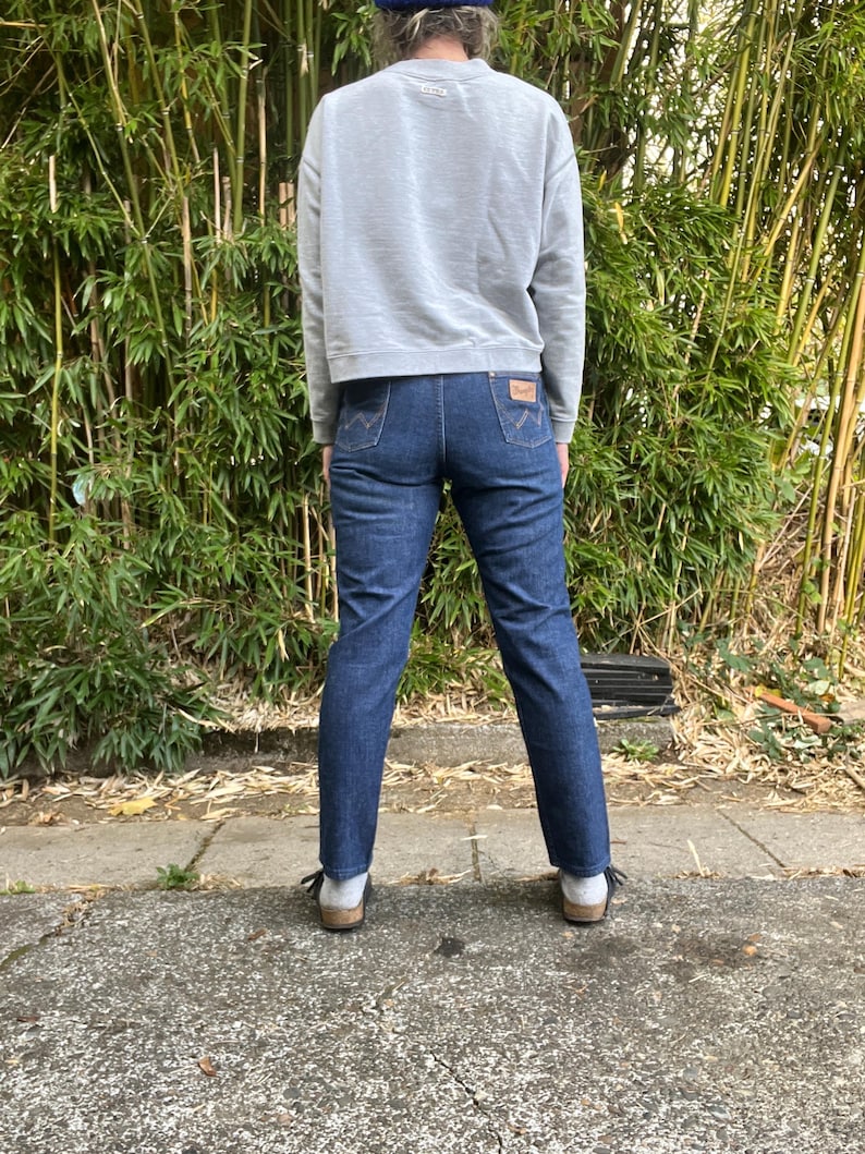Misses Wranglers 1960’s/70’s vintage sanforized dark denim western jeans women’s size small ( 30 in waist ) image 9
