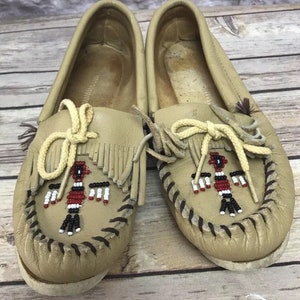 Minnetonka Thunderbird 1980’s vintage leather moccasins women’s size 5