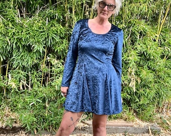 1990’s Jamie Brooke cobalt blue crushed velvet long sleeve babydoll dress women’s size M