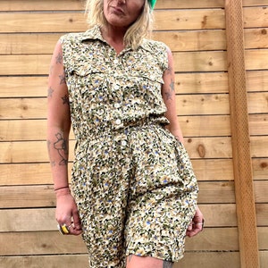 1990’s vintage Erika brand floral tank romper womens size medium/large