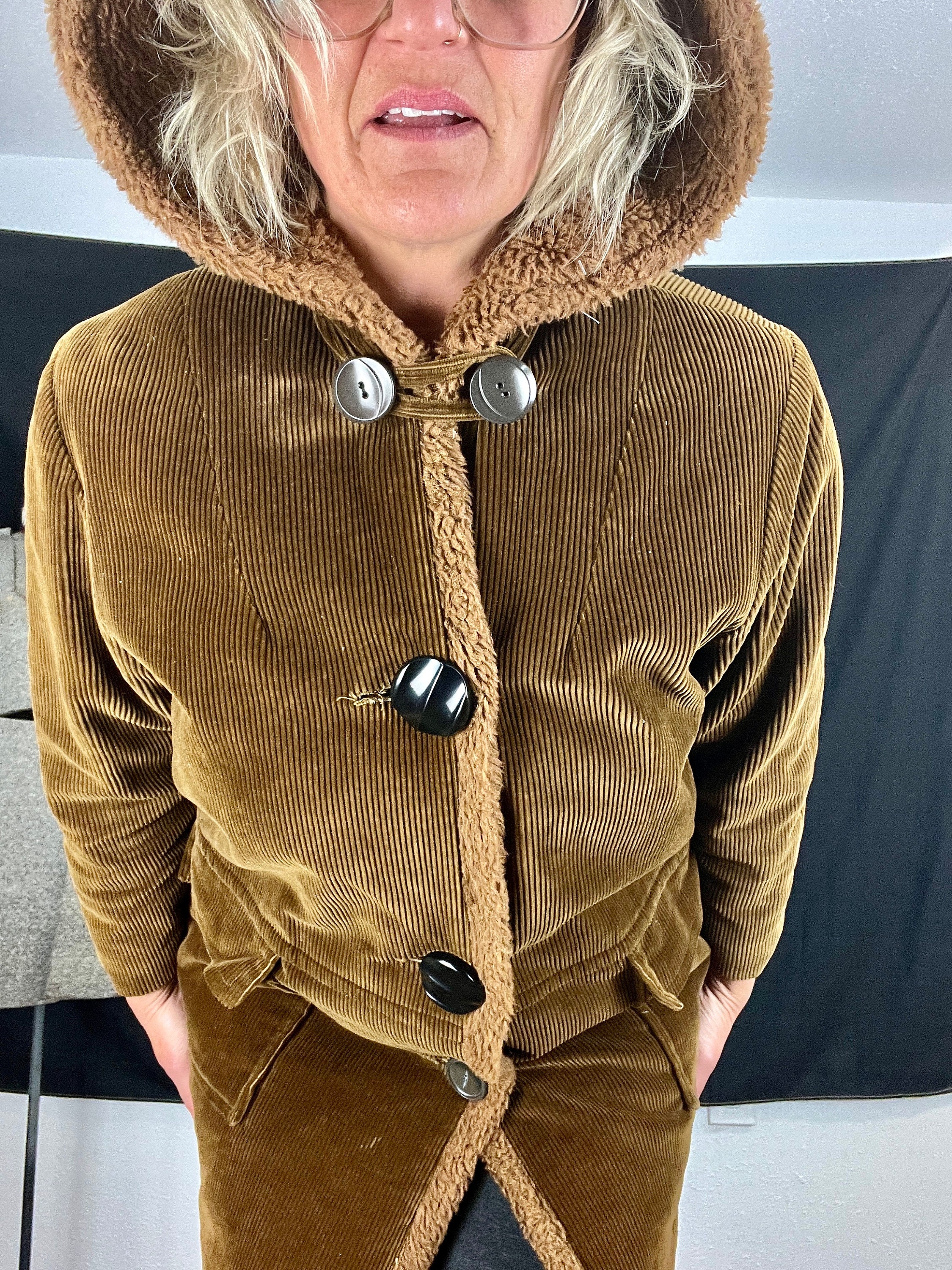 Stunning 1960's/70's Brown Corduroy Sherpa Lined Vintage Jacket