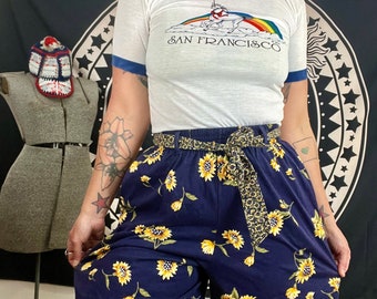 1990’s vintage Sunflower high waisted cottagecore boho cotton shorts women’s size small/medium