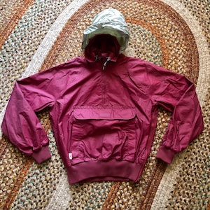 Columbia 1980’s vintage hooded pullover windbreaker men’s or women’s size small/medium