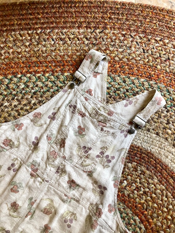 Adorable 1980’s/90’s linen vintage plus size jumpe