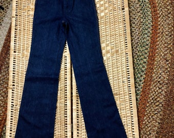Wrapid Transit Wrangler deadstock 1970’s/80’s vintage western bootcut flared jeans. Youth/Junior size large Women’s size xsmall Petite