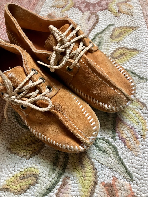 Adorable 1970’s/80’s vintage leather moccasins wo… - image 2