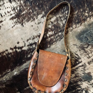 Beautiful 1970s Vintage Tooled Leather Boho Purse/handbag - Etsy