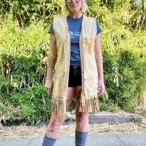 Unbranded 1970’s vintage leather fringe boho western native vest women’s size M/L