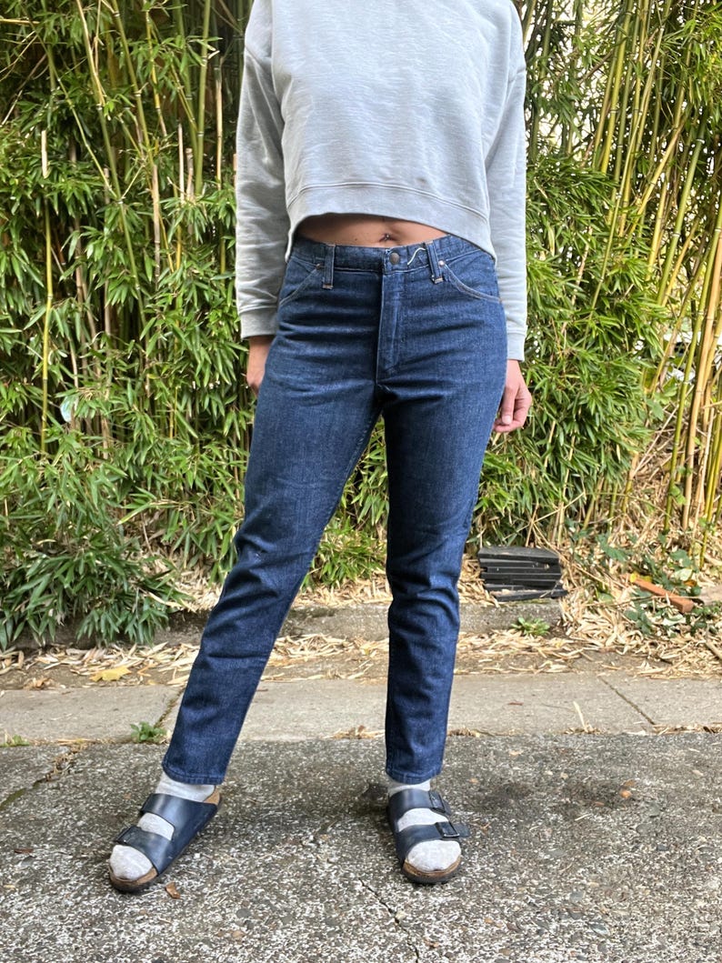 Misses Wranglers 1960’s/70’s vintage sanforized dark denim western jeans women’s size small ( 30 in waist ) image 4