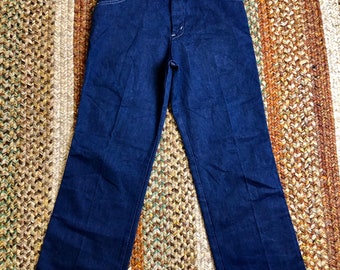 Dee Cee vintage deadstock 1970’s/1980’s flared dark blue denim western jeans women’s size 31( small )