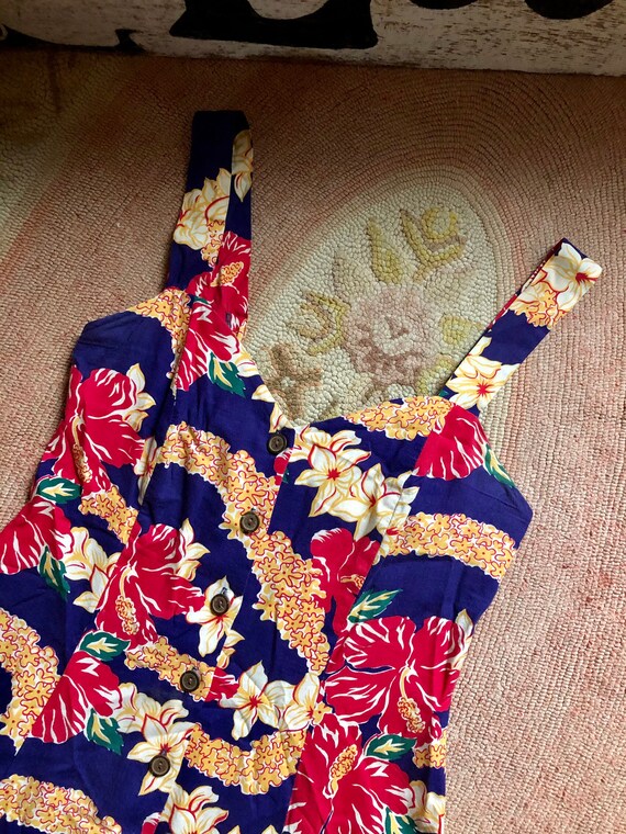 Vibrant colorful vintage 1980’s vintage Hawaiian f