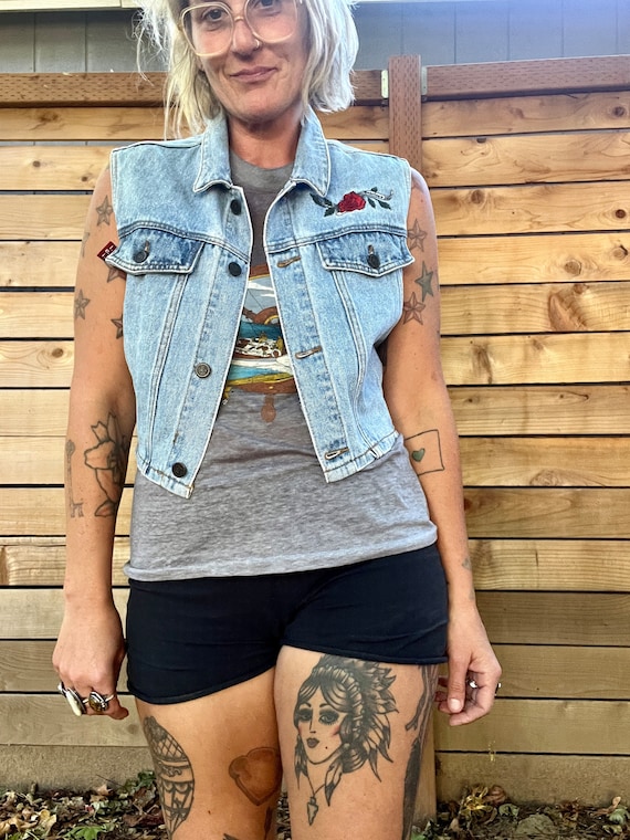 1990’s vintage LEI denim button down cropped vest 