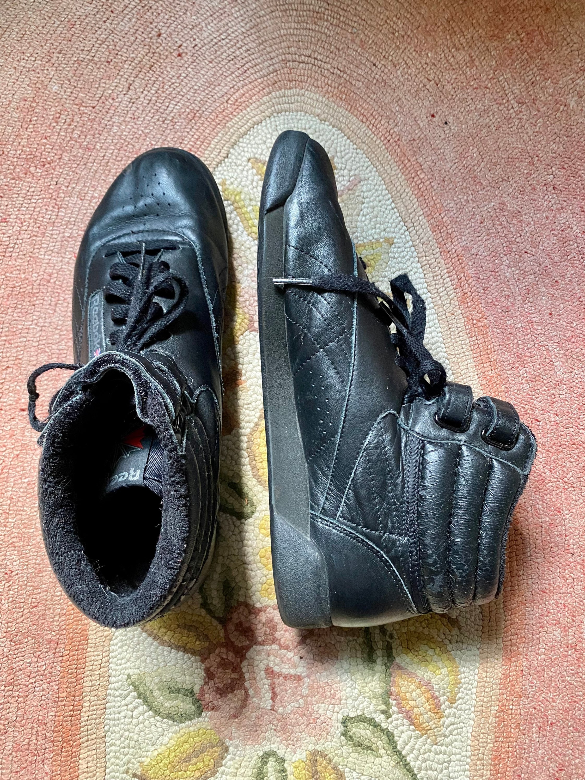 Reebok 1990's/y2k Vintage Black Leather High Top Sneakers Reebok 1990's/y2k Vintage Black Leather High Top Sneakers