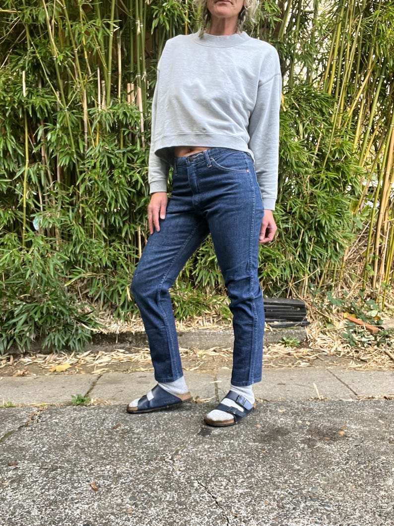 Misses Wranglers 1960’s/70’s vintage sanforized dark denim western jeans women’s size small ( 30 in waist ) image 3