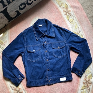 Awesome 1970’s vintage Deadstock bird embroidered cotton jacket women’s size medium/large