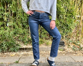 Misses Wranglers 1960er / 70er Jahre Vintage sanforisierter dunkler Denim Western Jeans Damengröße klein ( 30 in Taille)