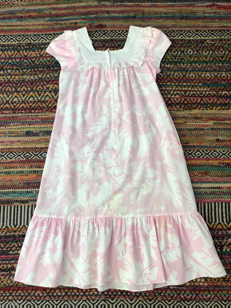 Adorable vintage 1980\u2019s hawaiian dress women\u2019s size smallmediumlarge