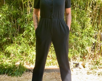1980’s vintage black wool blend short sleeve jumpsuit women’s size small/medium