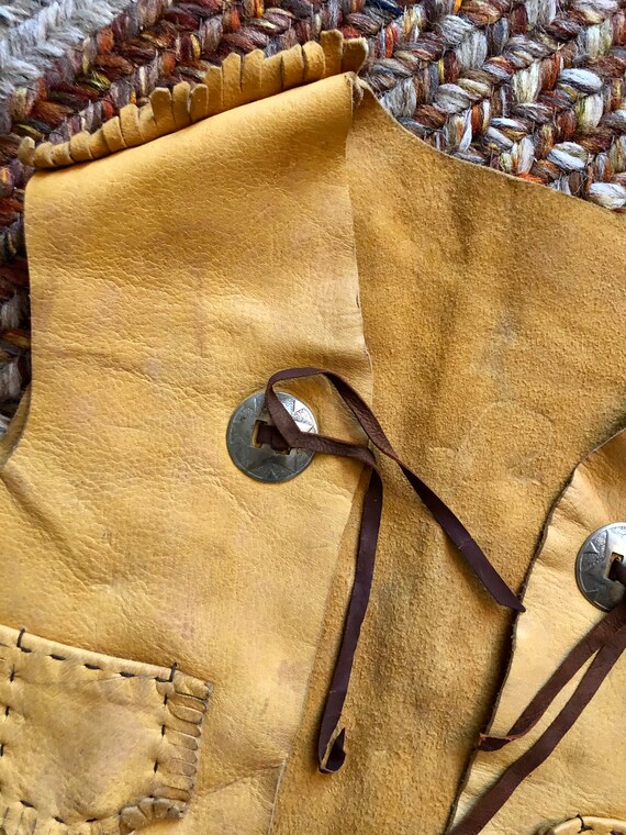 Buttery soft 1970’s vintage leather western vest.… - image 4