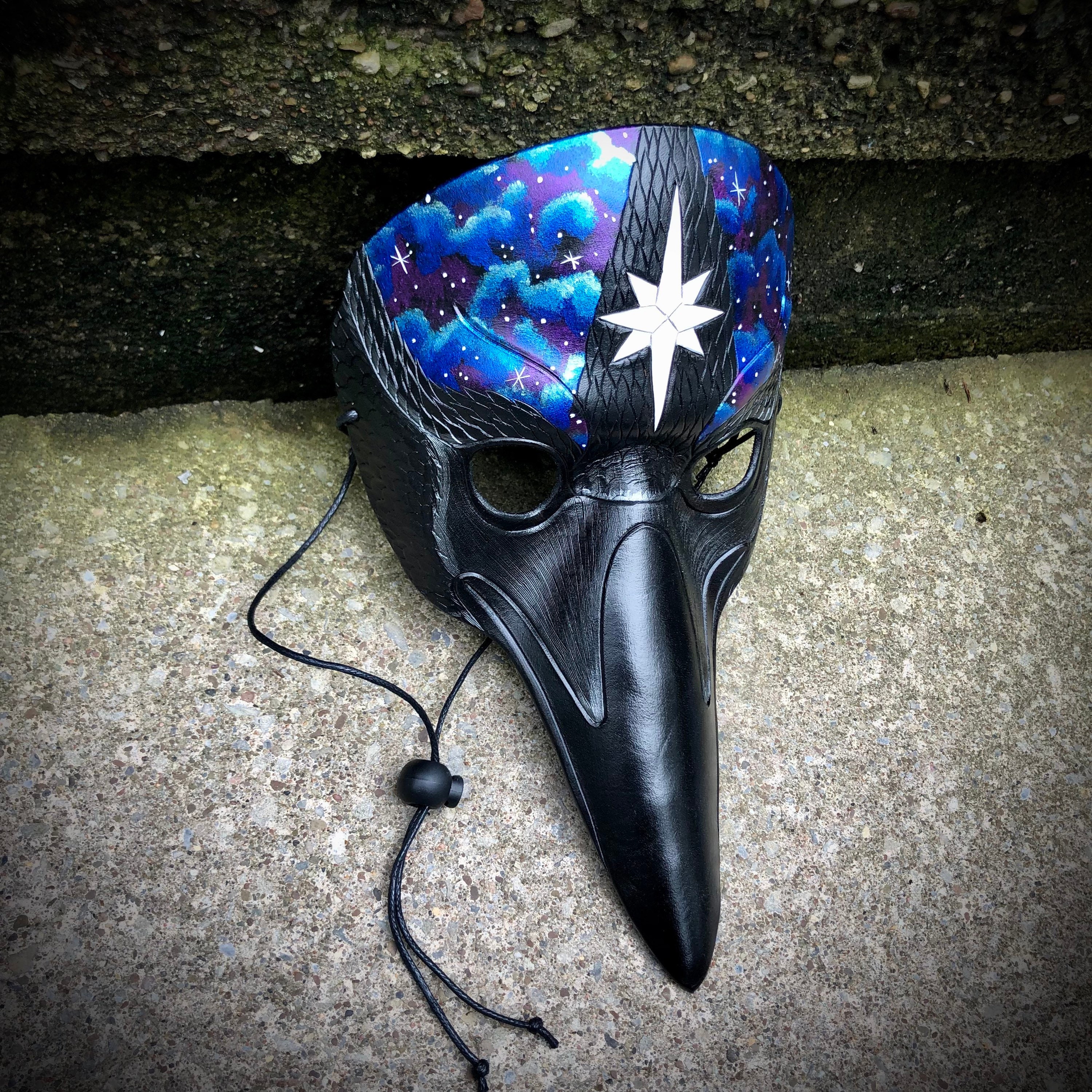 み*ぇ様 ハンドメイド　コスプレ用　カラス風人外の手袋 手彫りレザー製カラスマスク：ギャラクシーコスチューム、仮面舞踏会