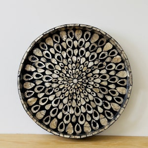 Mother of Pearl Serving Tray Lacquer Wooden Shell Decorative Tray Inlay Nacre Ottoman Tray with Handle Coffee tray with Peacock Tail Pattern