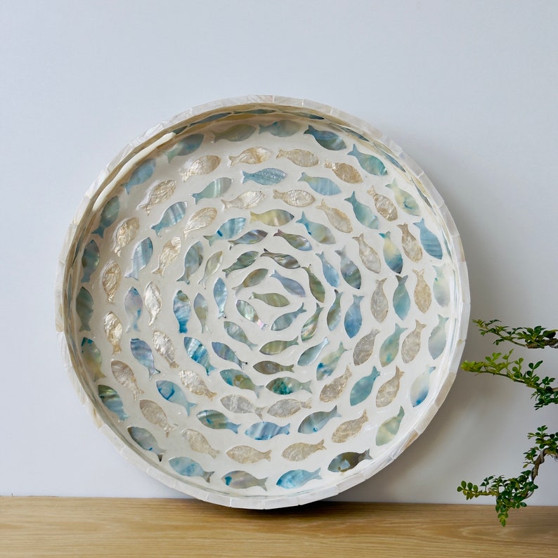 Round Mother of Pearl Shell Serving Tray Fish Pattern, Lacquer Wooden ...