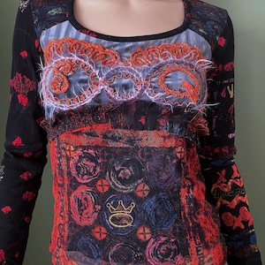 SAVE THE QUEEN Vintage Mesh Top Longsleeve Blouse Made in Italy Y2k 2000s 90s  Multicolor Designer Art Printed