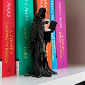 ACOTAR Suriel Bookshelf Insert | Fantasy Book Nook Decor, Teacup Figure