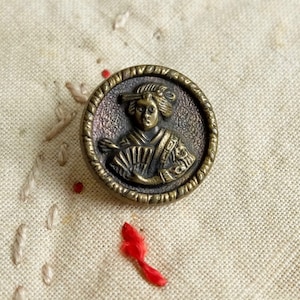 Vintage The Mikado Button Small Antique Picture Button Japan Geisha