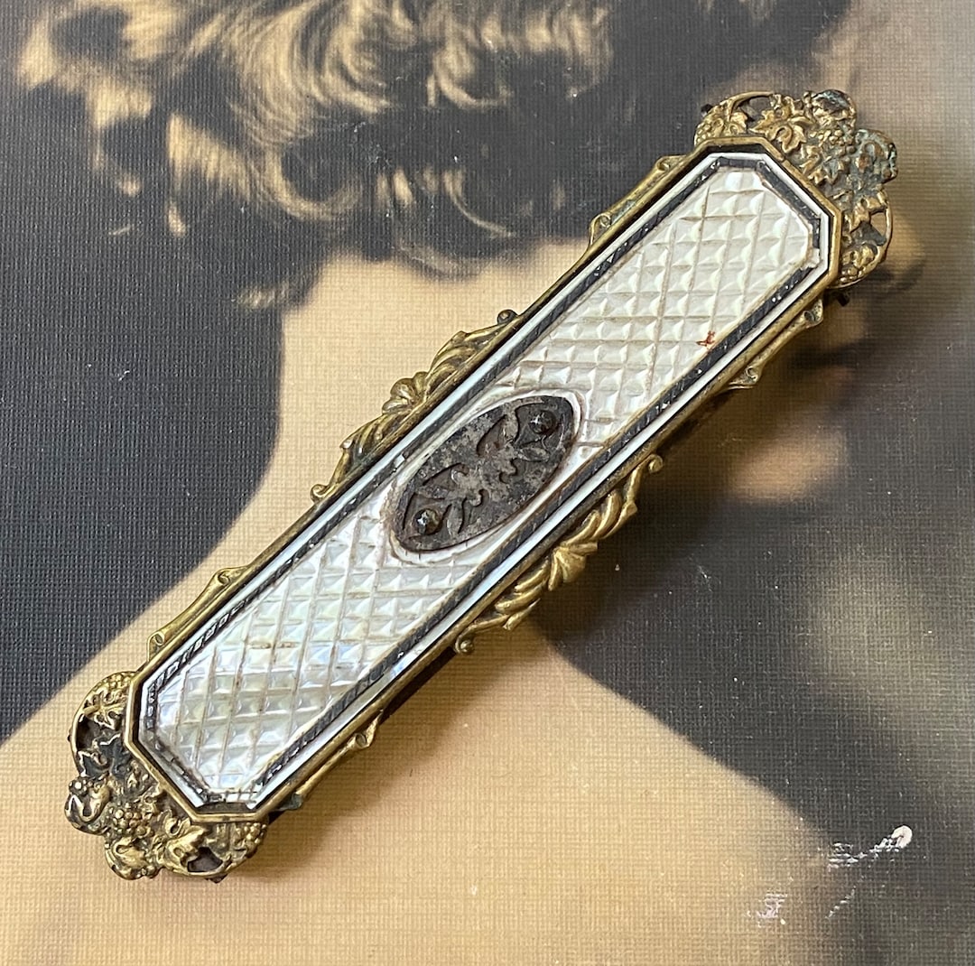 Antique Victorian Georgian other crystal belt buckles mother pearl Antique Victorian Mother of Pearl Rectangular Belt Buckle  main image 4