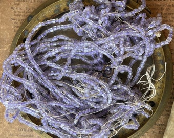 Vintage Seed Bead Glass Supply Faceted Shimmery Pale Lilac Purple Beads