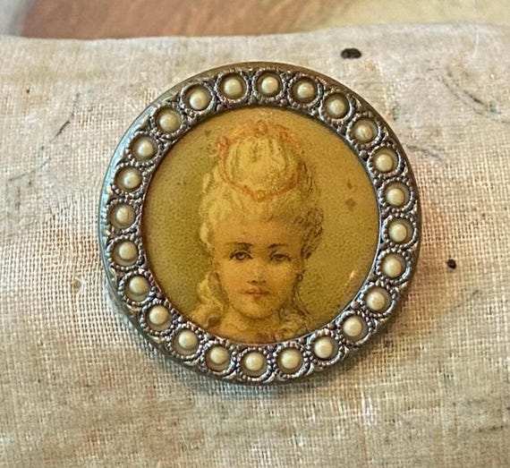 Antique Button Celluloid Woman Head 1800s