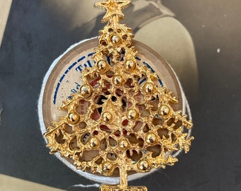 Vintage Button Christmas Tree Gold metal by Jesse James Company Bethlehem PA