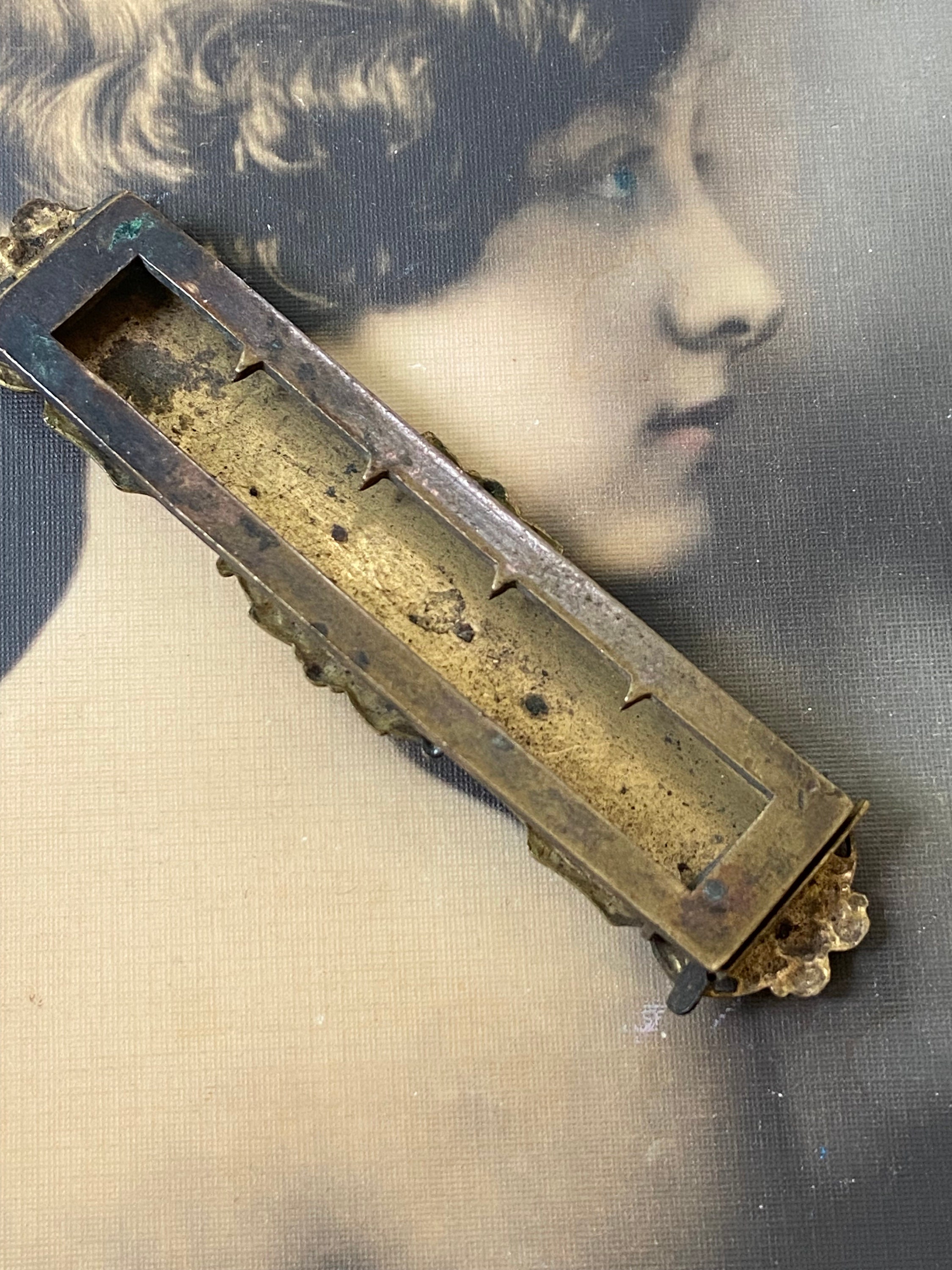 Antique Georgian Mother of Pearl Belt Buckle Hinged Brass - Etsy display picture 3