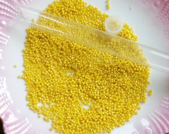 Size 11 Seed Bead Full Tube Goldenrod Opaque Luster 11422A