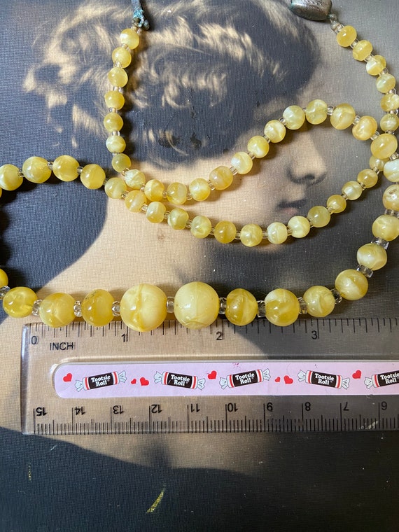 Collier Perles En Verre Jaune Opalescent Années 1940/1960 - Bijou Vintage, Style Rétro