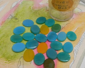 22 Vintage Dyed Chalcedony Cabochon Supply Flatback