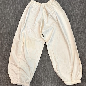Antique Authentic Edwardian Bloomers - Antique Pantaloons - White cotton with Button Waist - Antique Lady Undergarment - Size Small