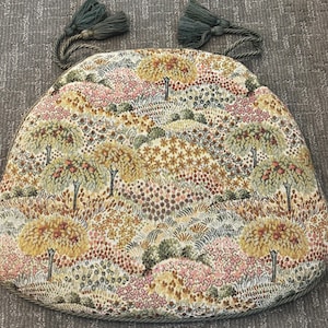 Coussin d'assise de chaise style années 50 - Motif millefleurs - Décoration intérieure