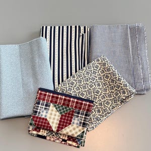 Vintage Fabric - Destash Quilting Lot - Bundle of Vintage Fabric - Lot of 5  - Country Blue Vintage Fabric